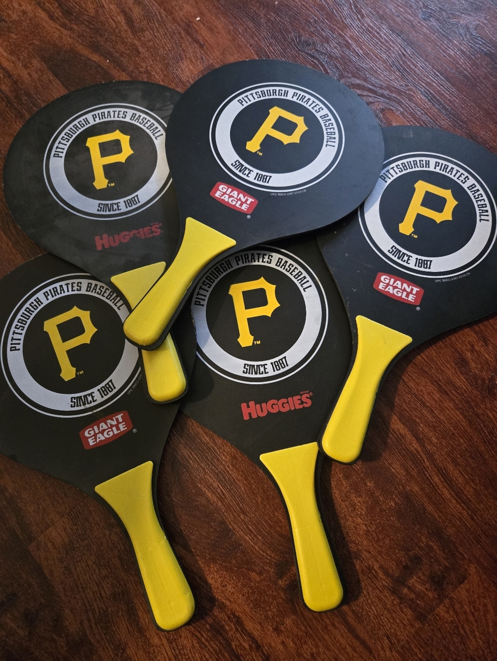 Pittsburgh Pirates Paddle Ball Set of 5 Giant Eagle Huggies Baseball Paddles